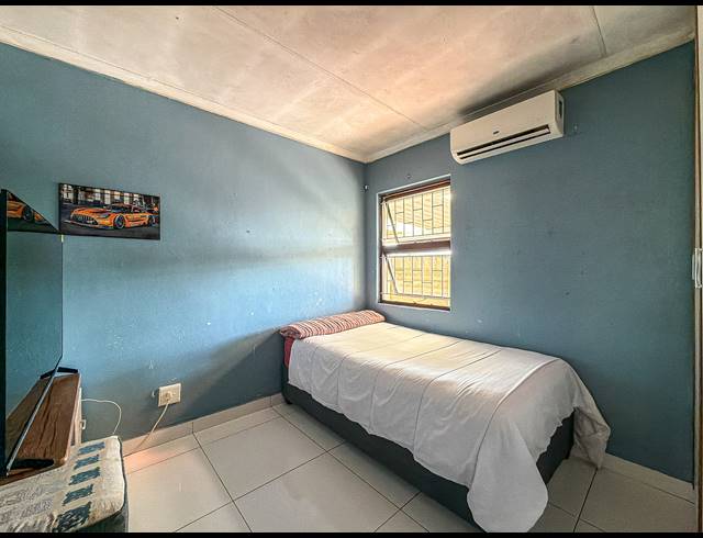 2 BEDROOM TOWNHOUSE FOR SALE IN AMANZIMTOTI